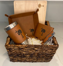 Load image into Gallery viewer, Medium (seagrass basket)