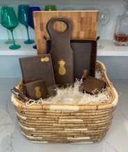 Load image into Gallery viewer, Luxury Gift Baskets