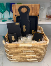 Load image into Gallery viewer, Luxury Gift Baskets
