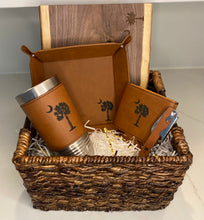 Load image into Gallery viewer, Medium (seagrass basket)
